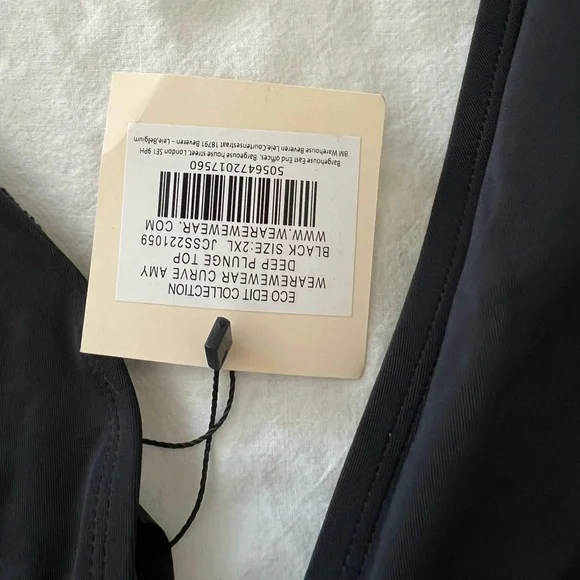 We Are We Wear Longline Black Bikini top, xxl - Picture 3 of 6